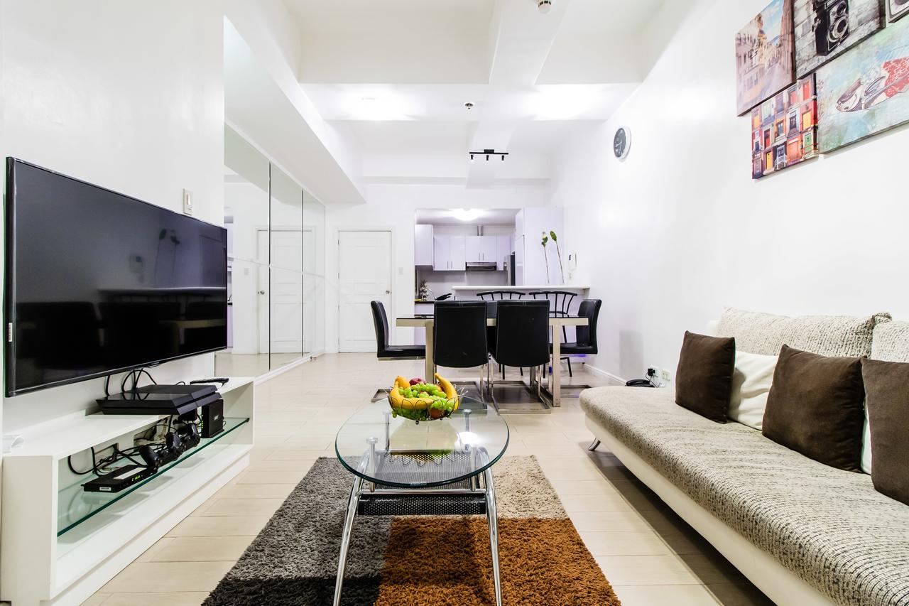 Luxury Spacious 2br In Salcedo Village *