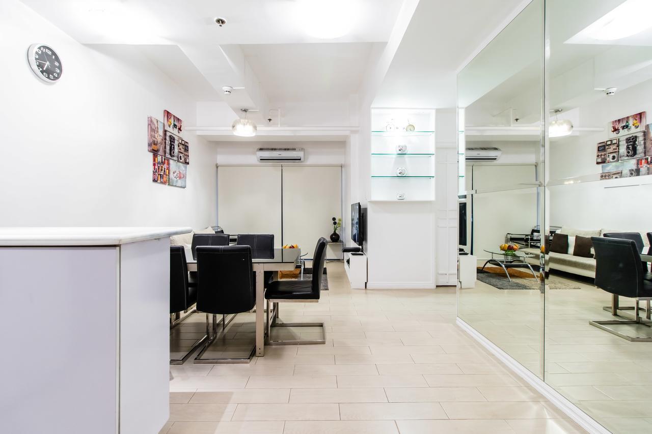 Apartment Luxury Spacious 2br In Salcedo Village Manila