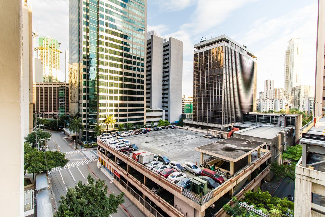 Luxury Spacious 2br In Salcedo Village Manila