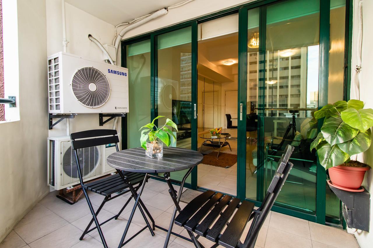 Luxury Spacious 2br In Salcedo Village Apartment *