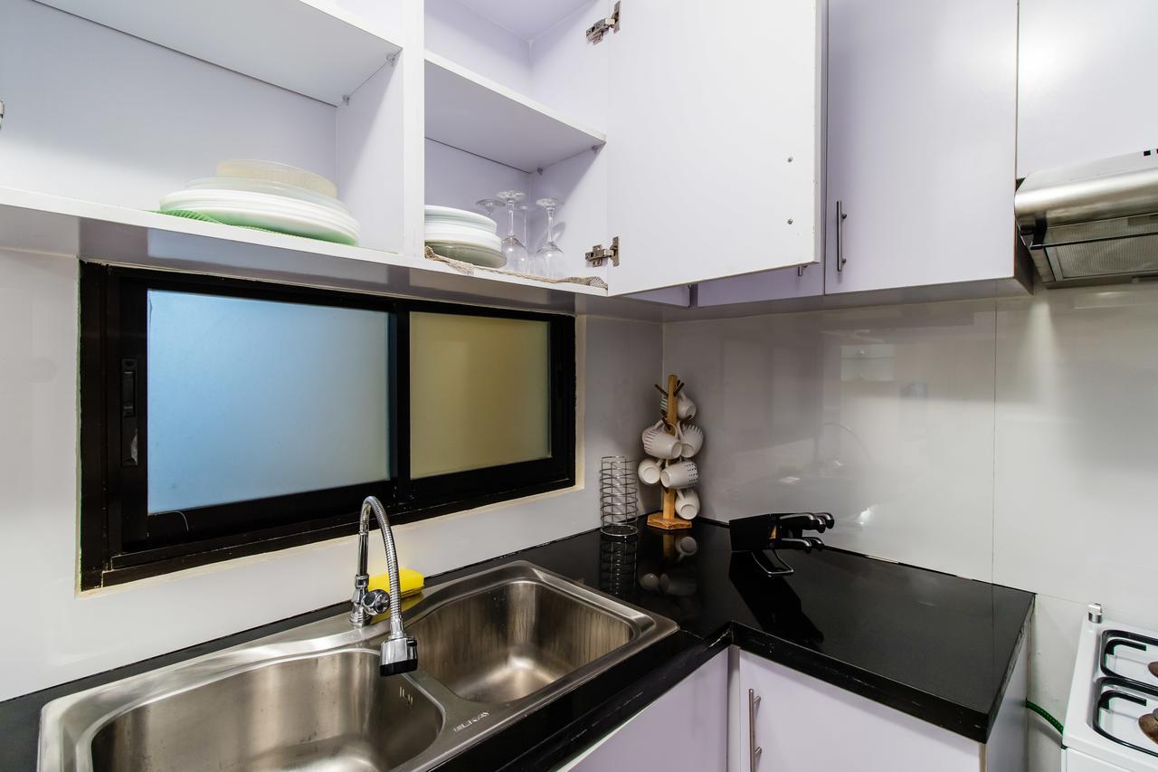 Luxury Spacious 2br In Salcedo Village Apartment *