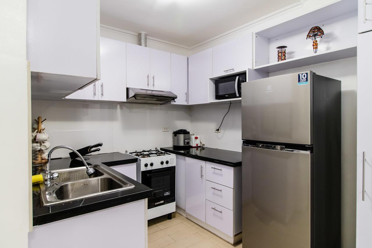 Apartment Luxury Spacious 2br In Salcedo Village Manila