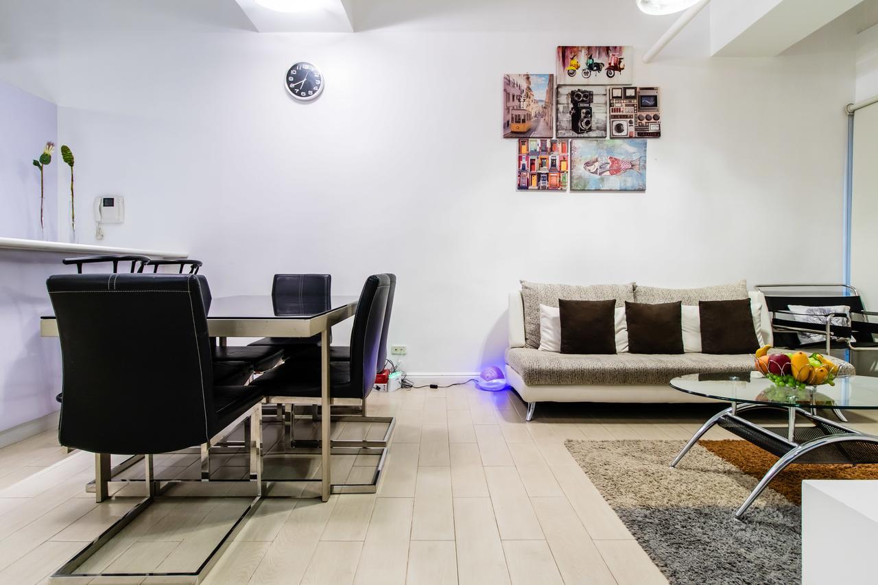 Luxury Spacious 2br In Salcedo Village Apartment *