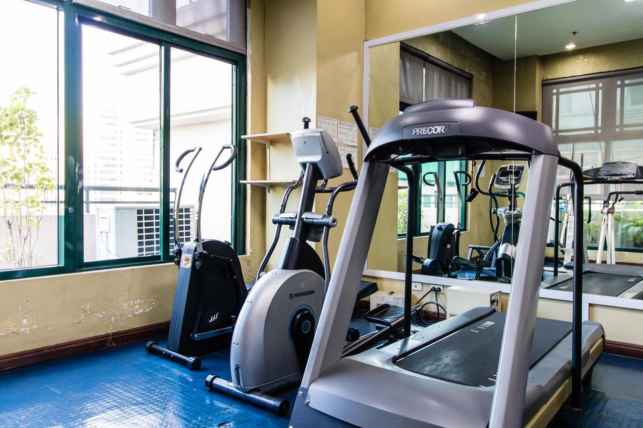 Luxury Spacious 2br In Salcedo Village Apartment *