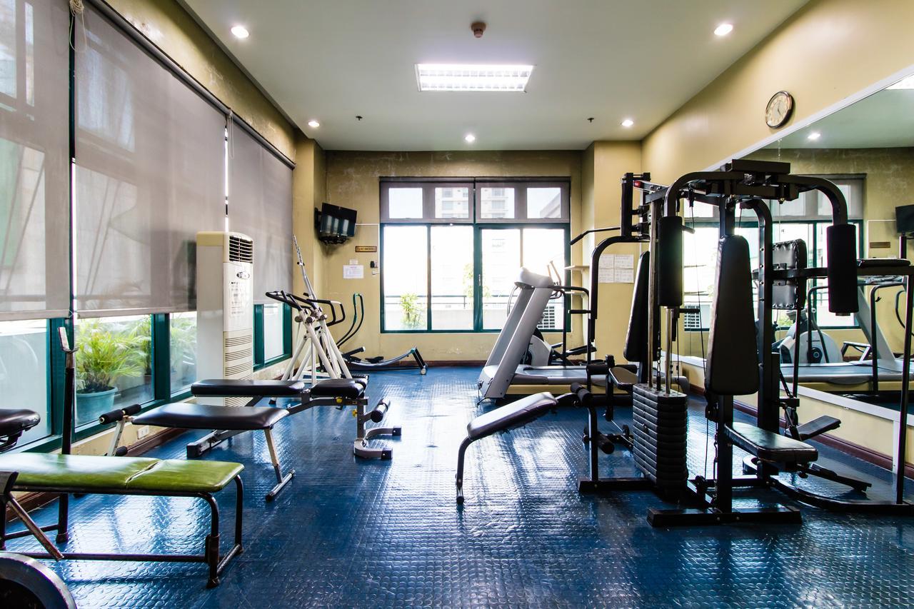 Luxury Spacious 2br In Salcedo Village *