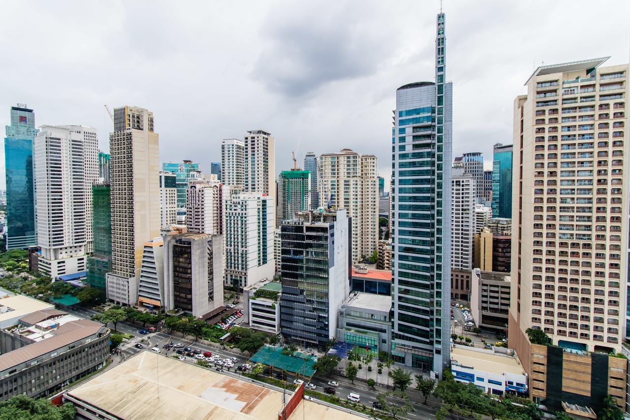 Linda's Manila