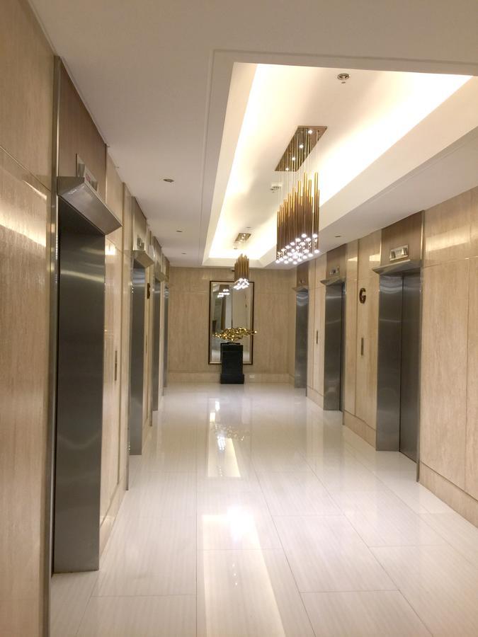 Sea Breeze Manila