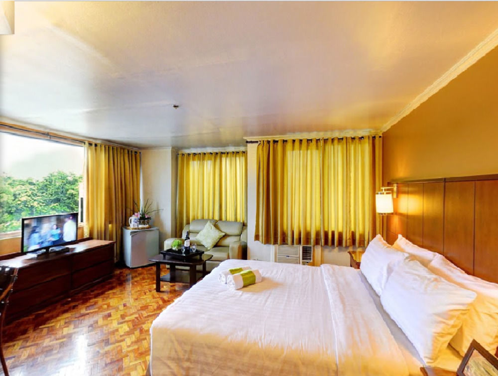 Comfy Manila-kalaw Hotel