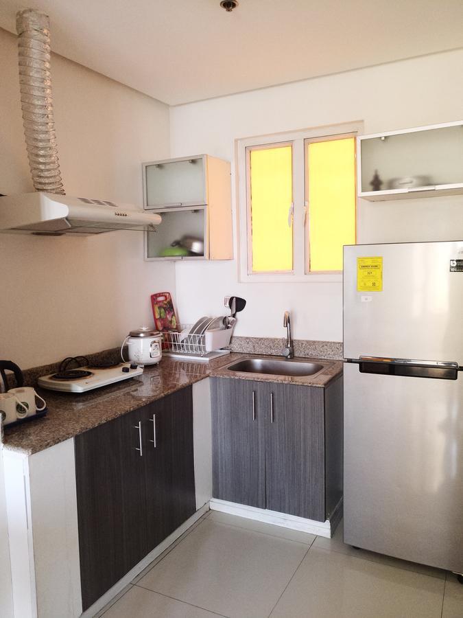 Apartment 168 Inc. *