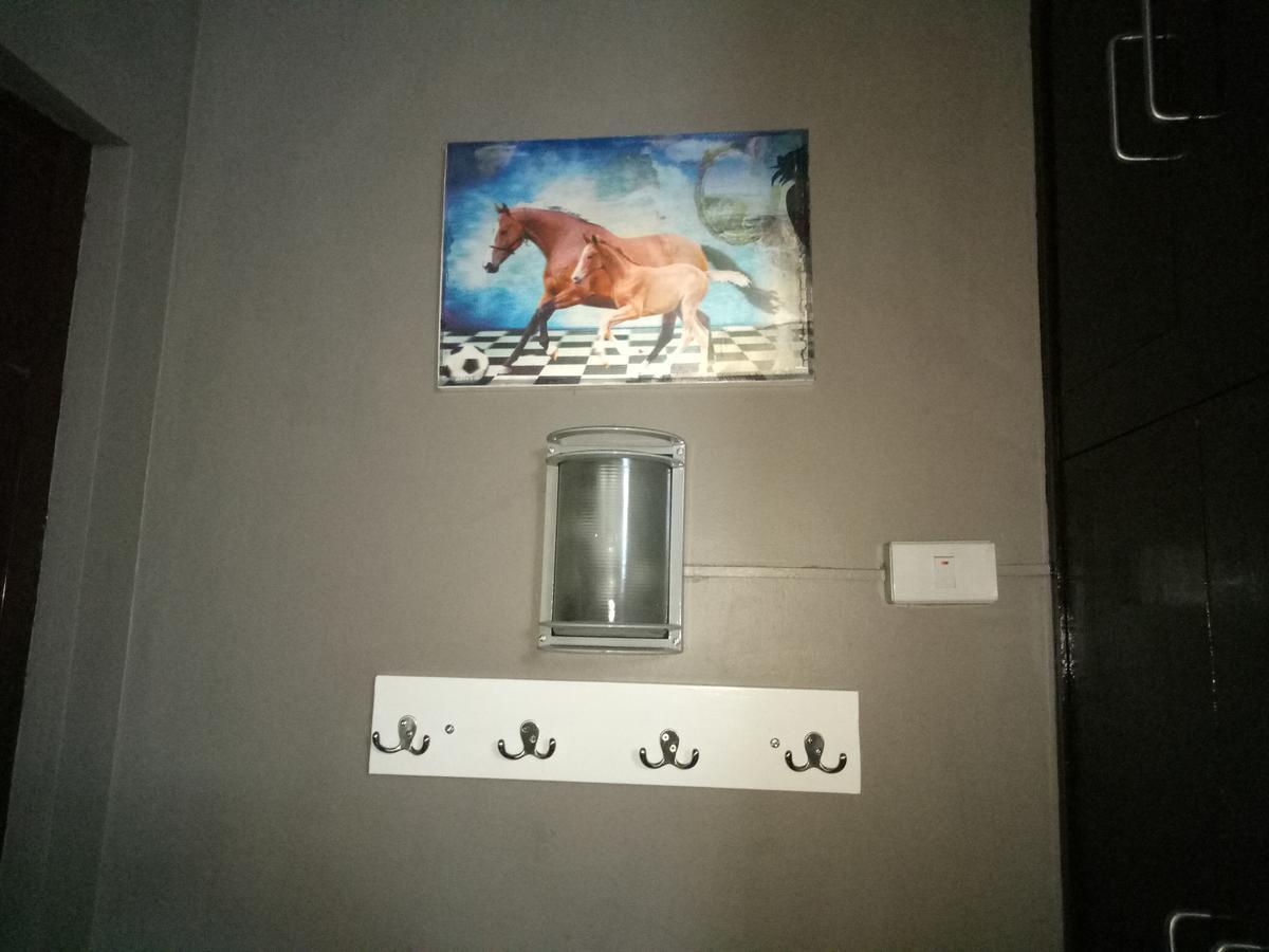 Apartment Gwentop Condotel At One Metropolitan Place Condominium *