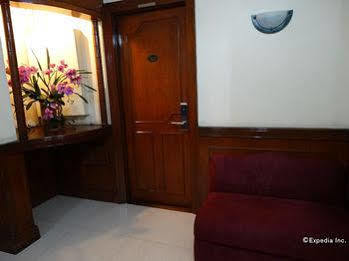 Comfy Manila-kalaw Hotel Manila