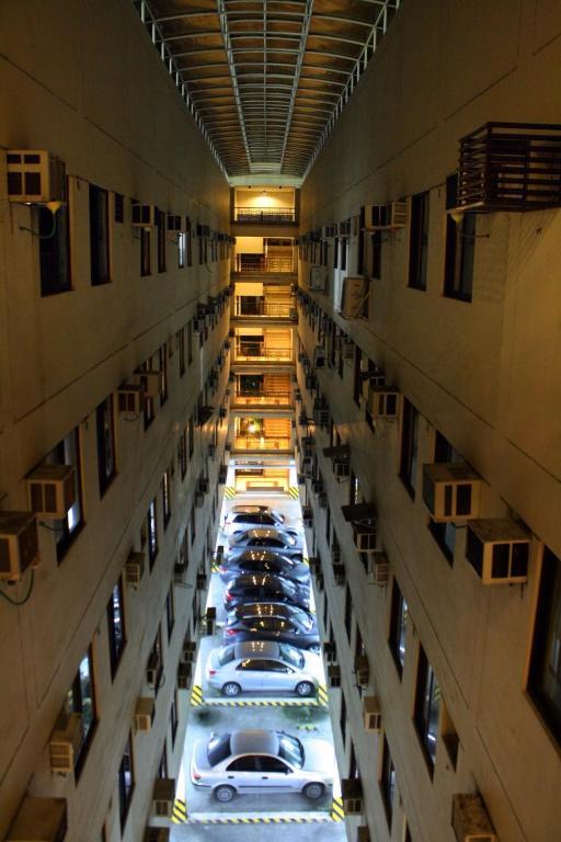 Rosewood Pointe Residences Apartamento *