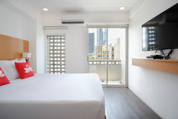 Hotel Zen Brblock Makati 2*