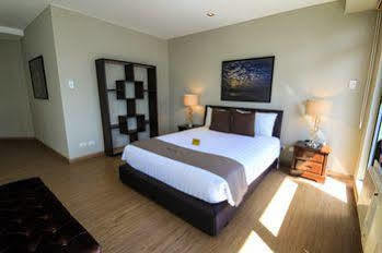 Siglo Suites @ The Gramercy Residences * Manila