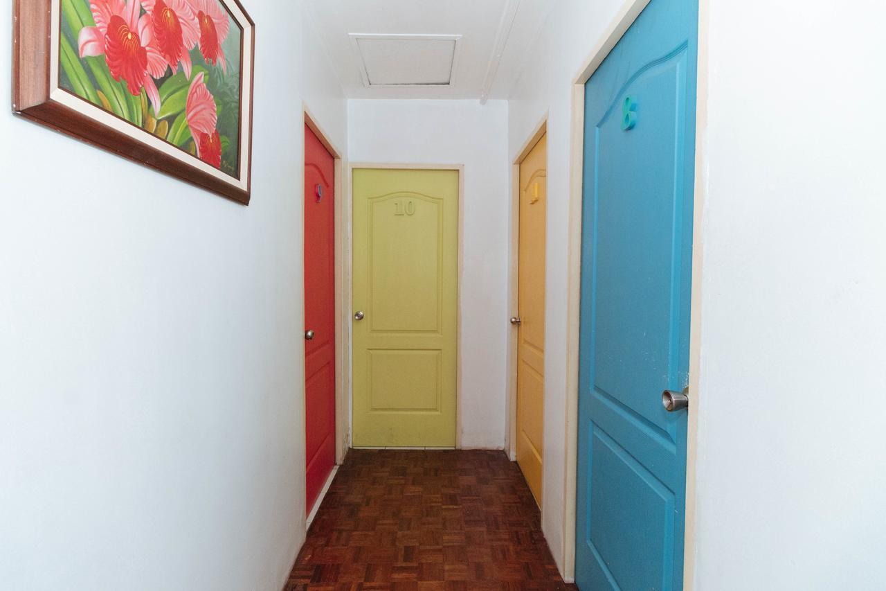 Reddoorz @ Earnshaw Hostel Manila