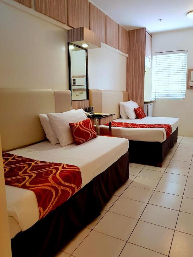 1632 Hostel