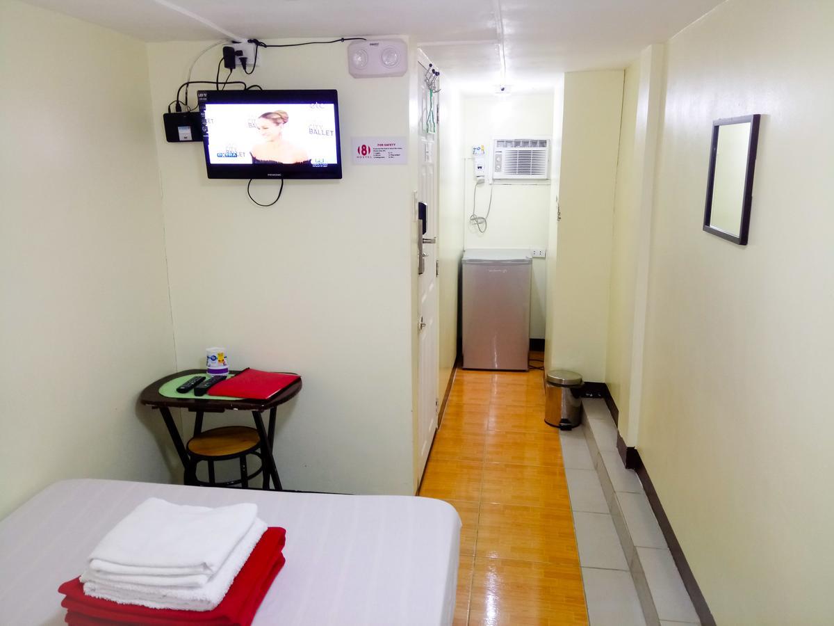 8hostel Manila