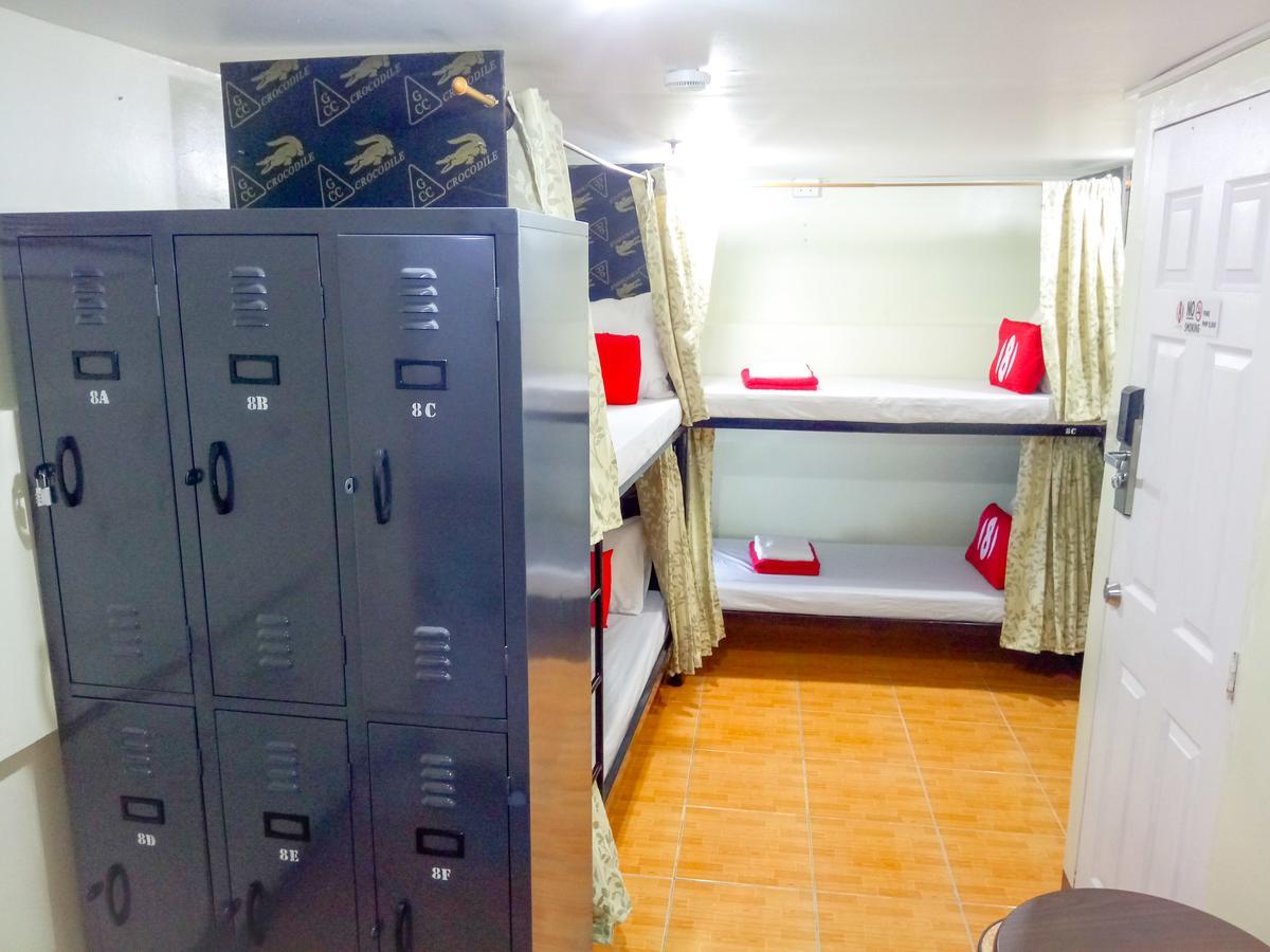 Hostel 8hostel *