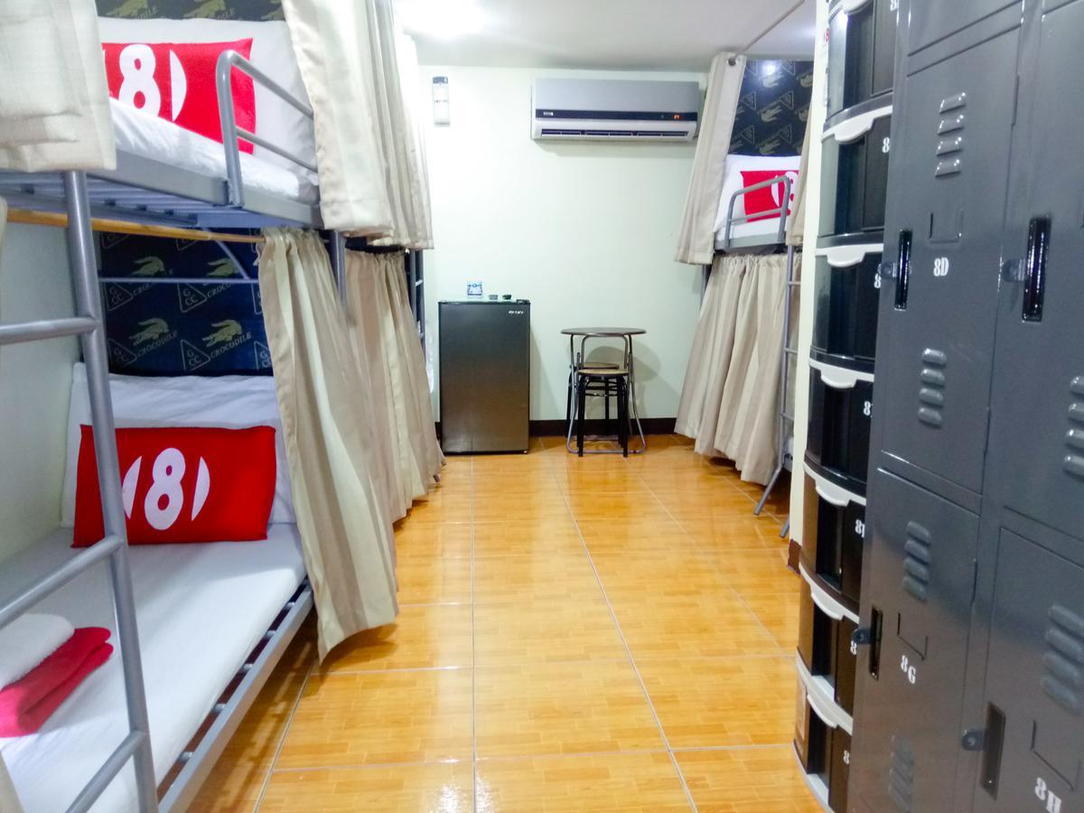 8hostel Hostel *