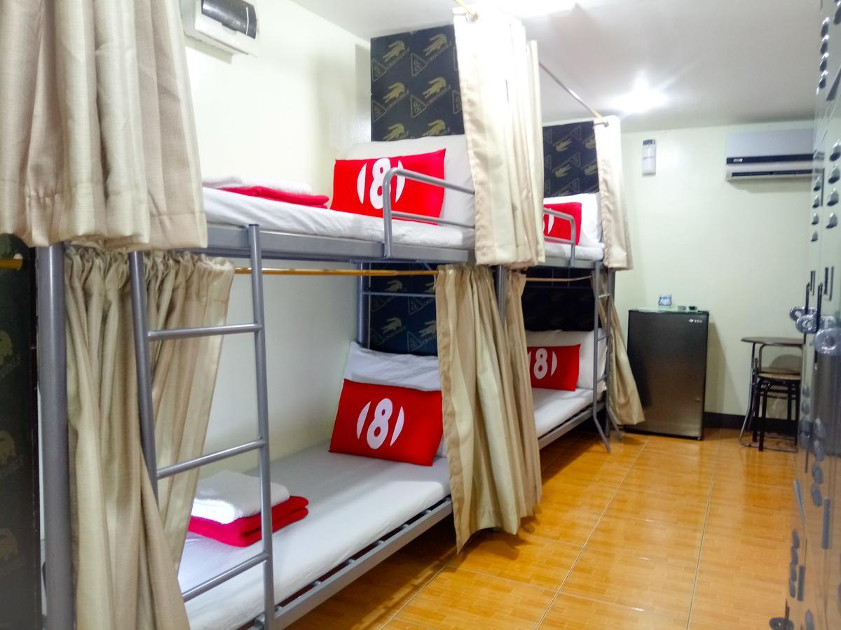 Hostel 8hostel *