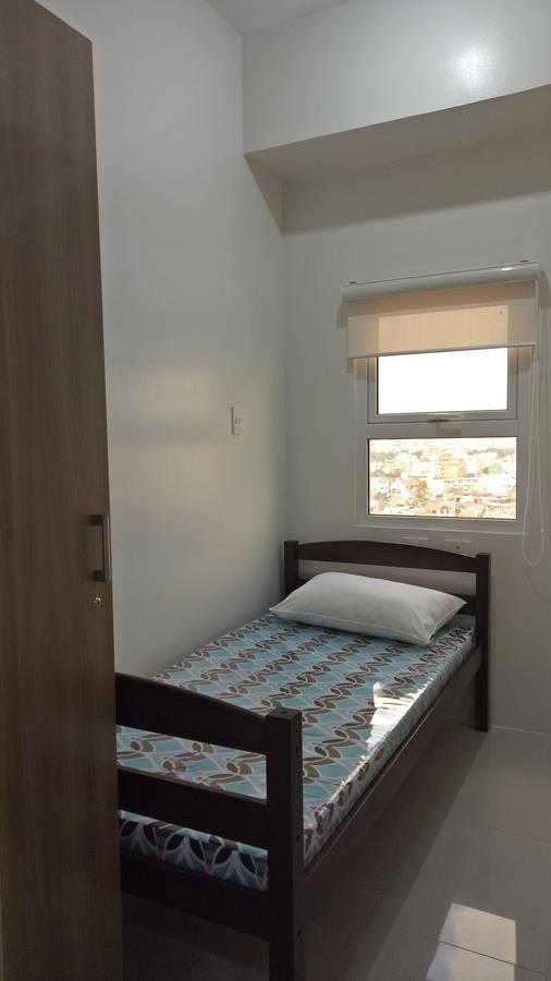 Apartment Jhocson Residences Manila