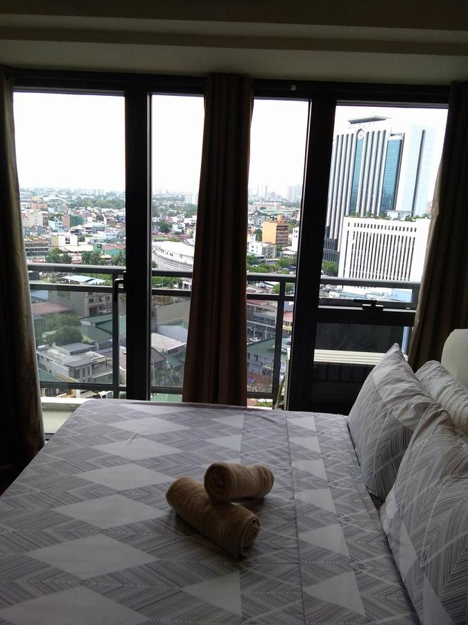 Seven Doors Apartment In Knightsbridge Residences Makati Apartment *