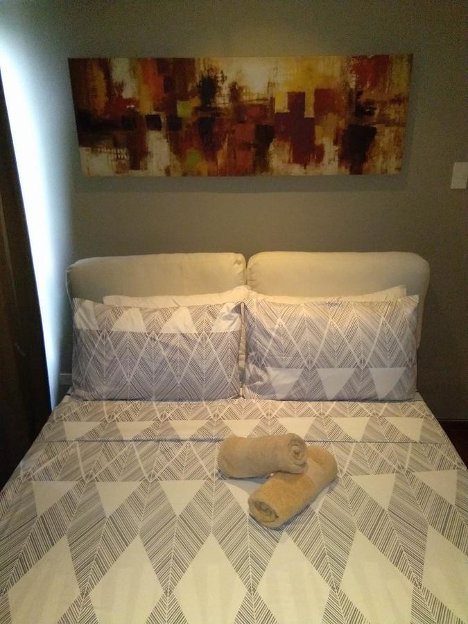 Apartment Seven Doors Apartment In Knightsbridge Residences Makati Manila
