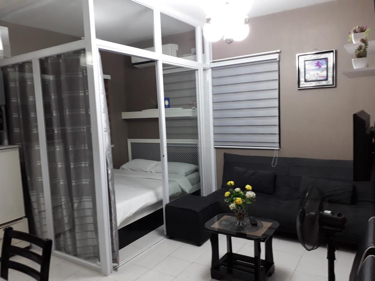 Apartment Gwentop Condotel At One Metropolitan Place Condominium *