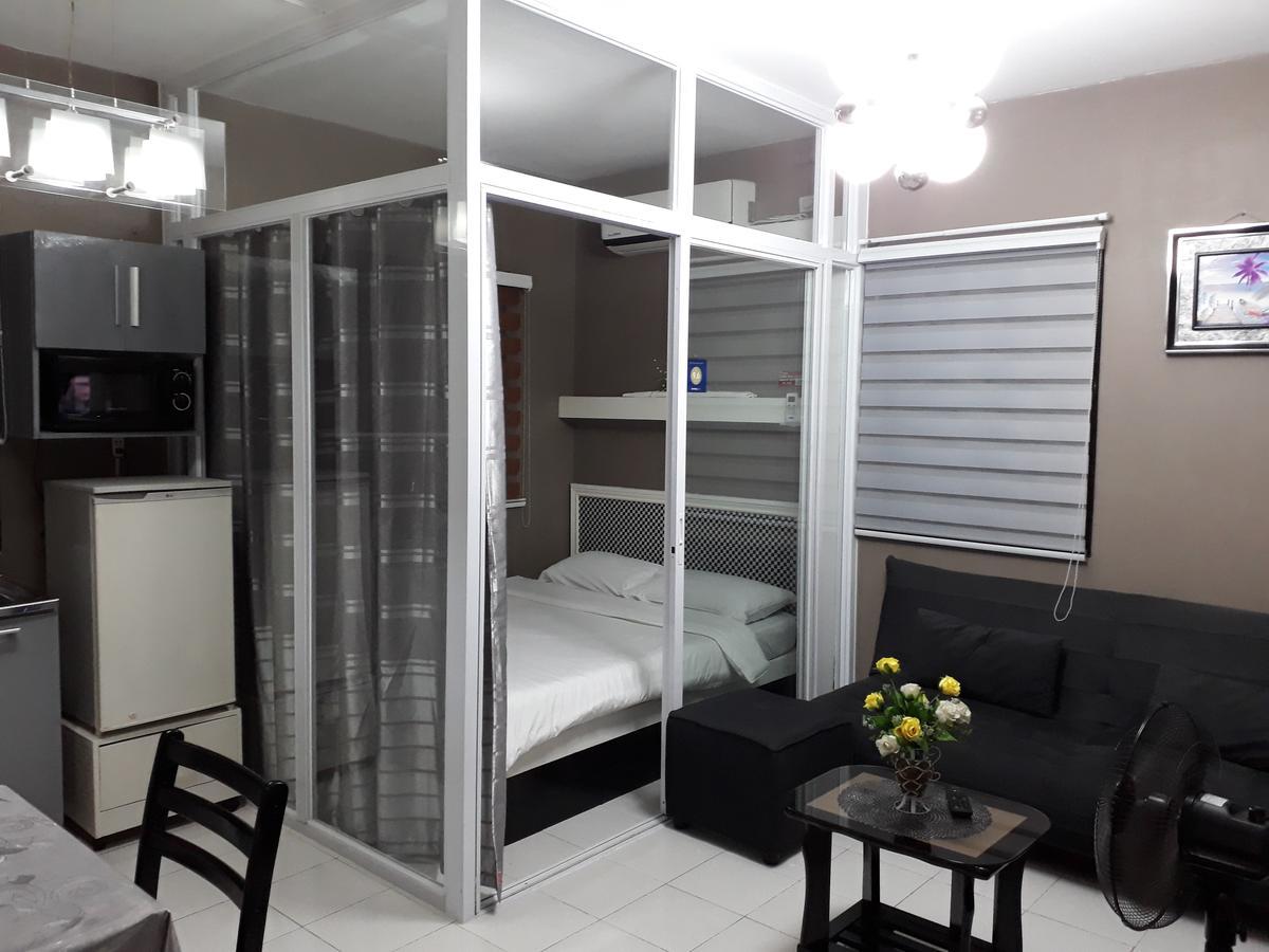 Apartment Gwentop Condotel At One Metropolitan Place Condominium