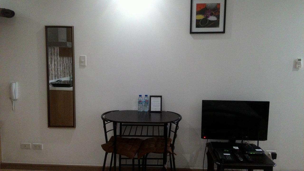 Seven Doors Apartment In Knightsbridge Residences Makati Apartment