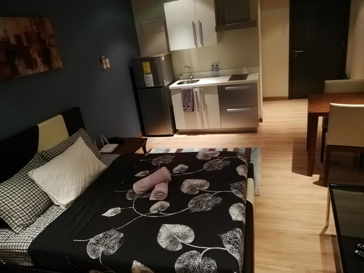 Seven Doors Apartment In Knightsbridge Residences Makati Apartment *