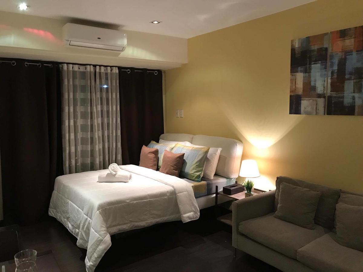 Seven Doors Apartment In Knightsbridge Residences Makati Apartment