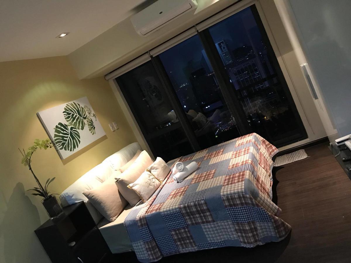 Seven Doors Apartment In Knightsbridge Residences Makati Apartment