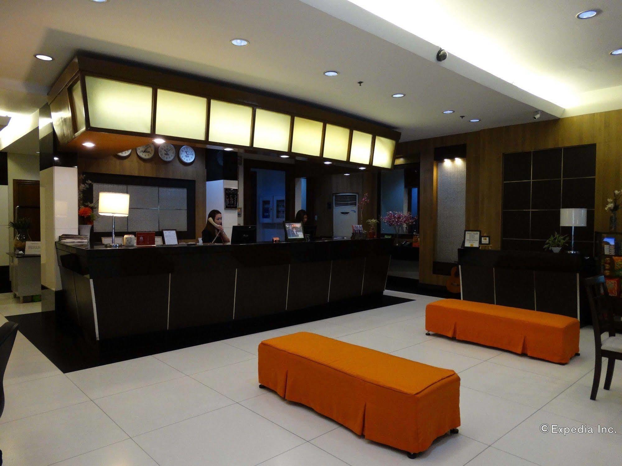 1632 Hostel