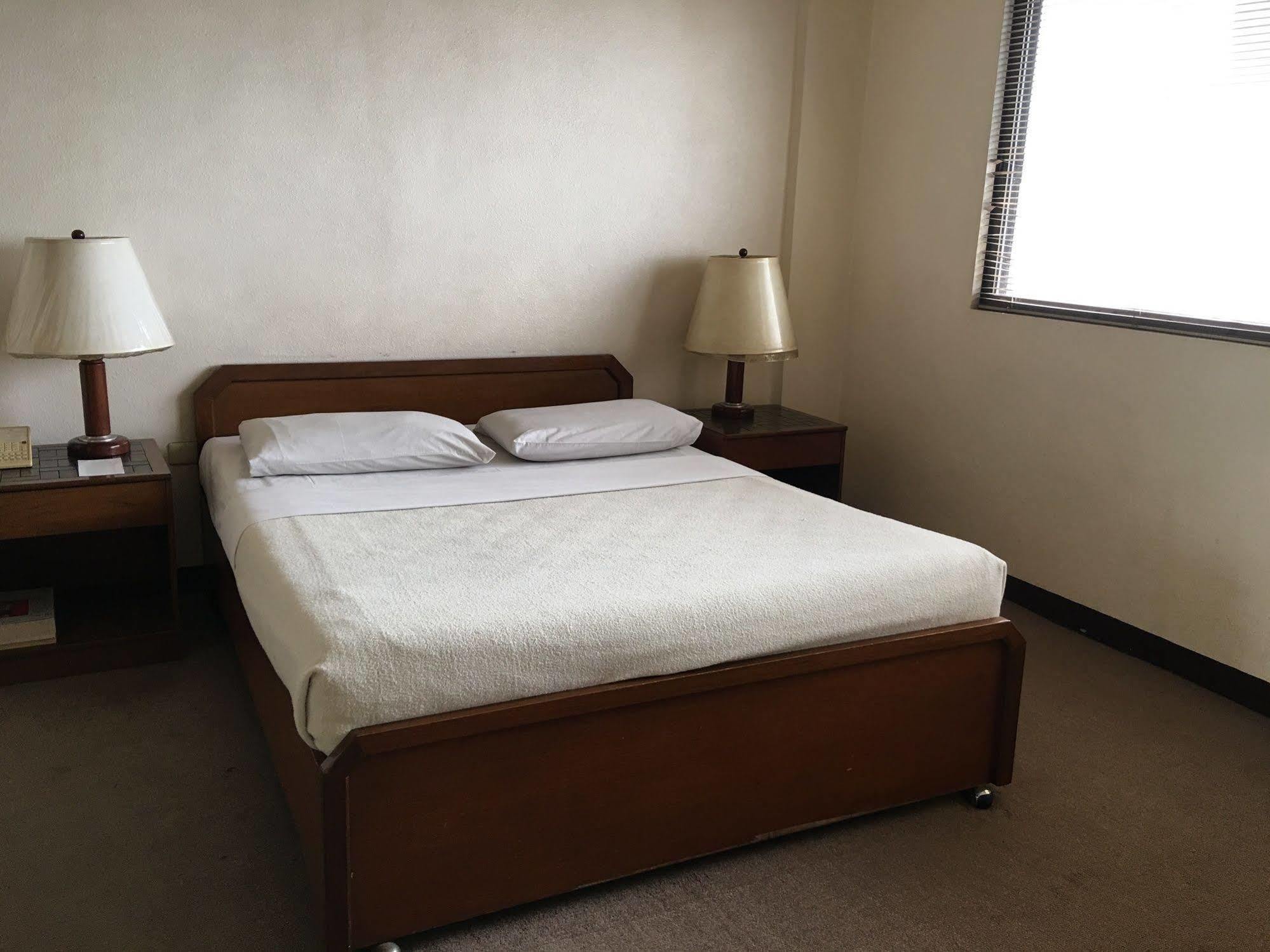 Hotel Sunny Bay