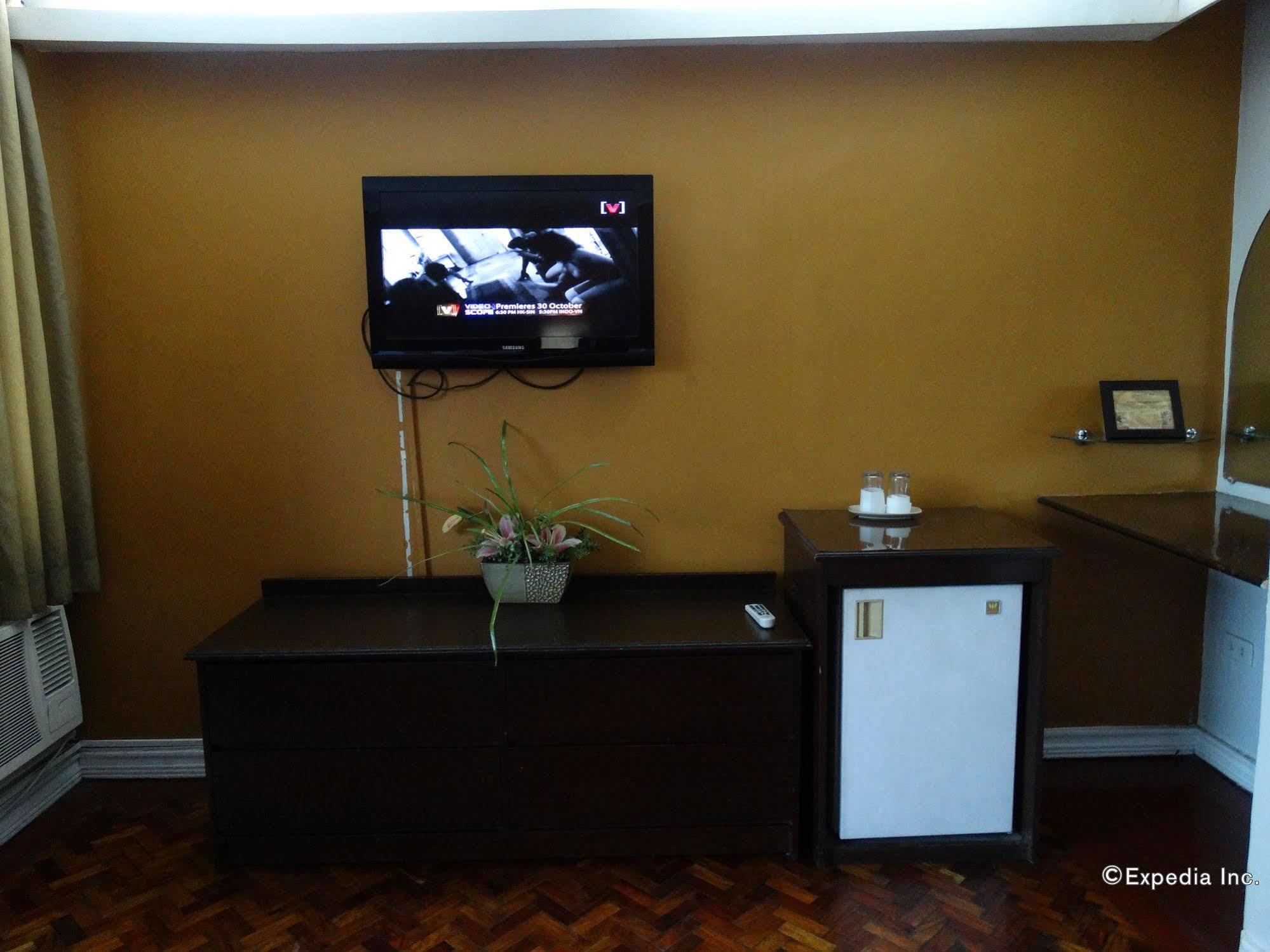 Comfy Manila-kalaw Hotel