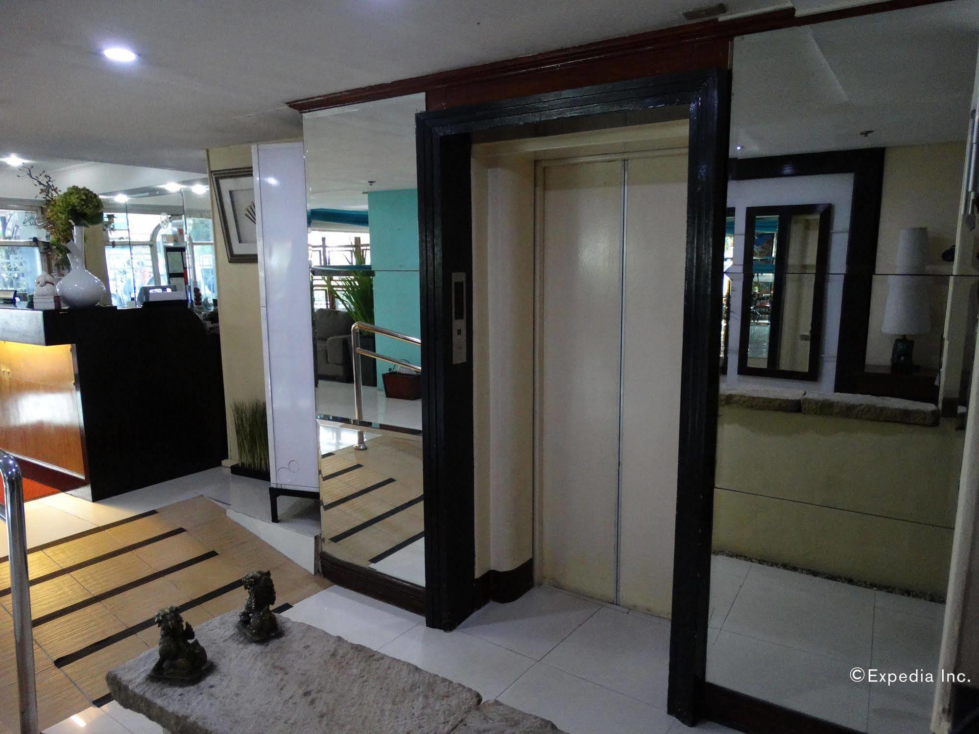 Comfy Manila-kalaw 3*