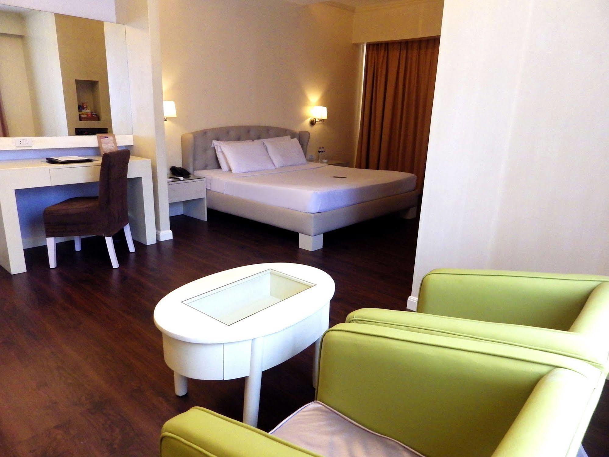 Best Western La Corona Hotel