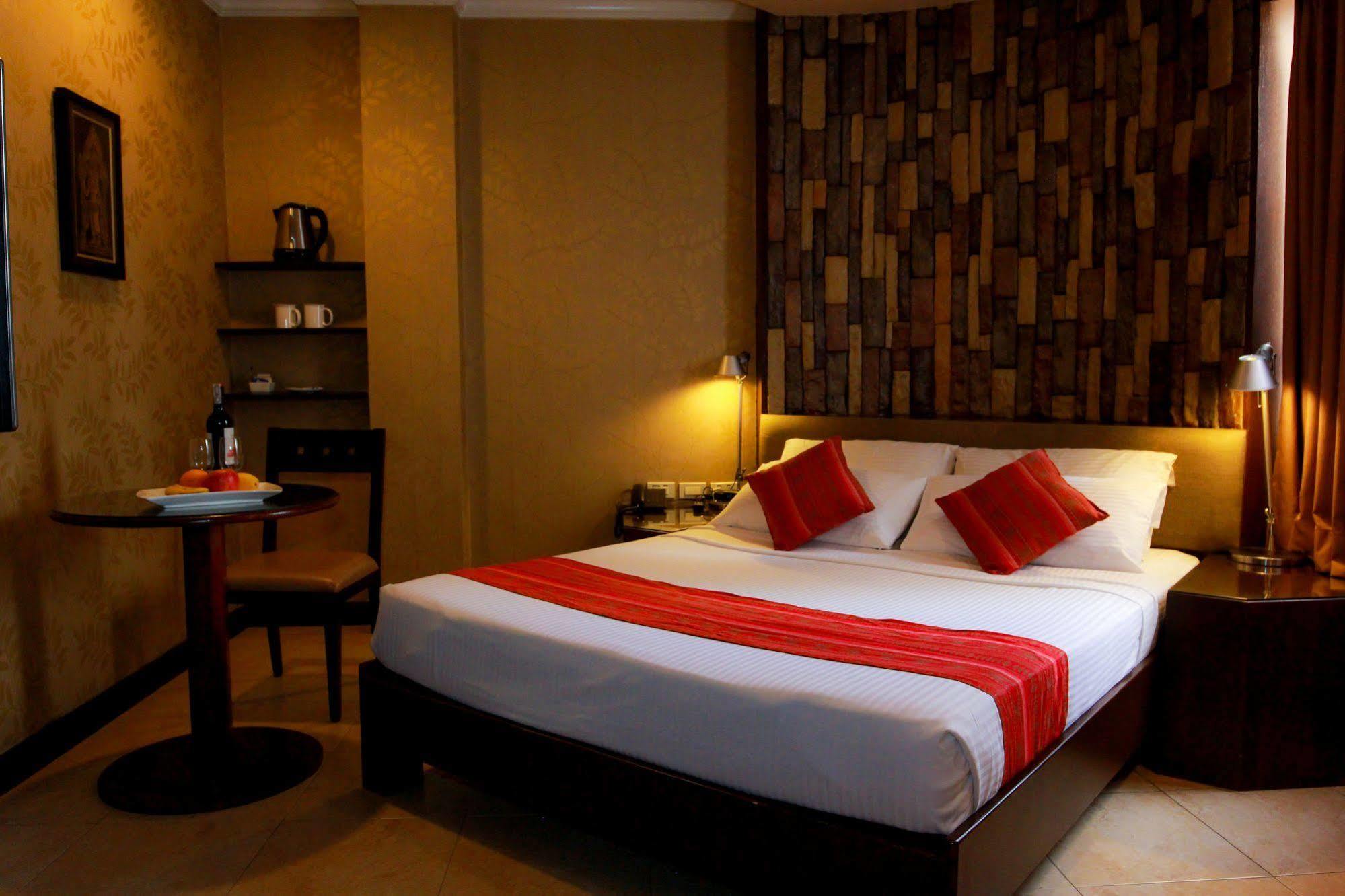 Best Western La Corona Hotel