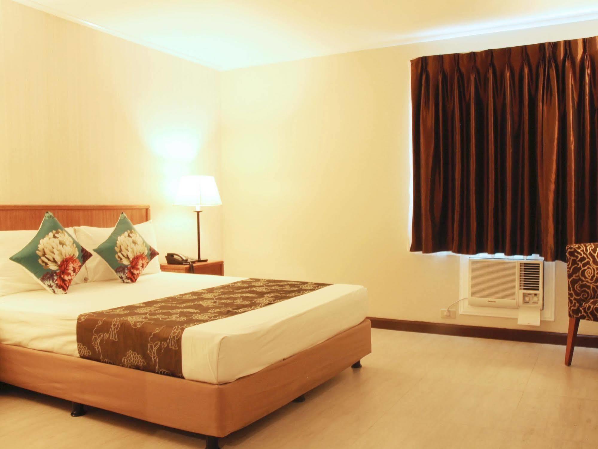 Kimberly Hotel Manila
