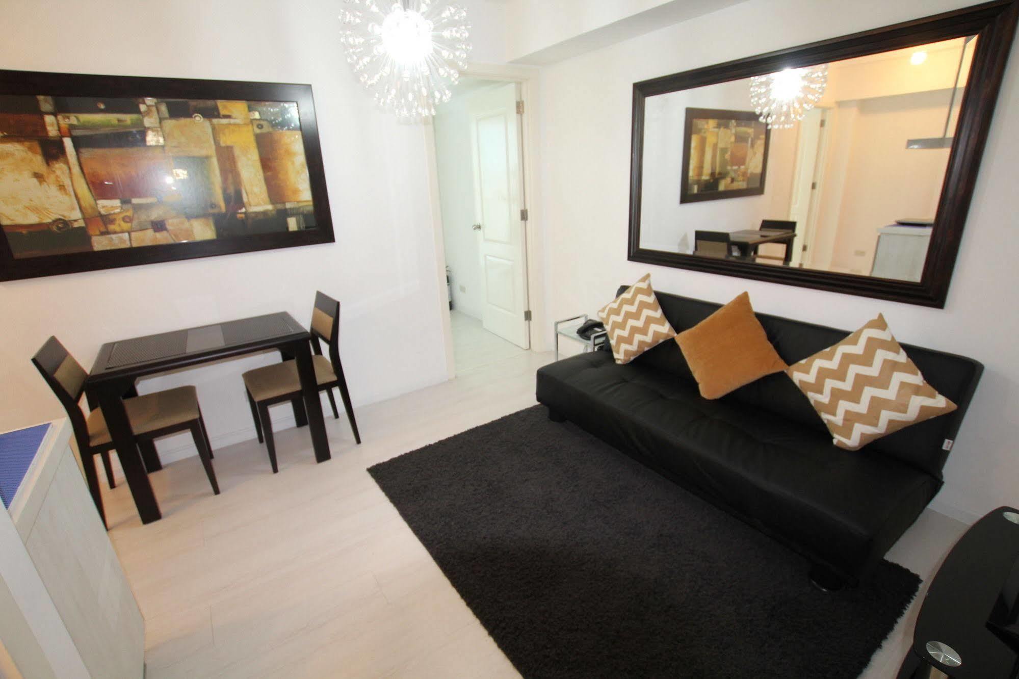 Apartment Siglo @ The Azure Urban Residences Manila