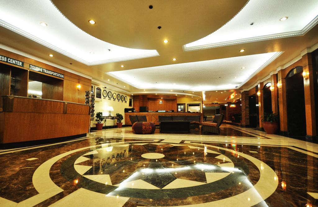 Executive Plaza Hotel 3*