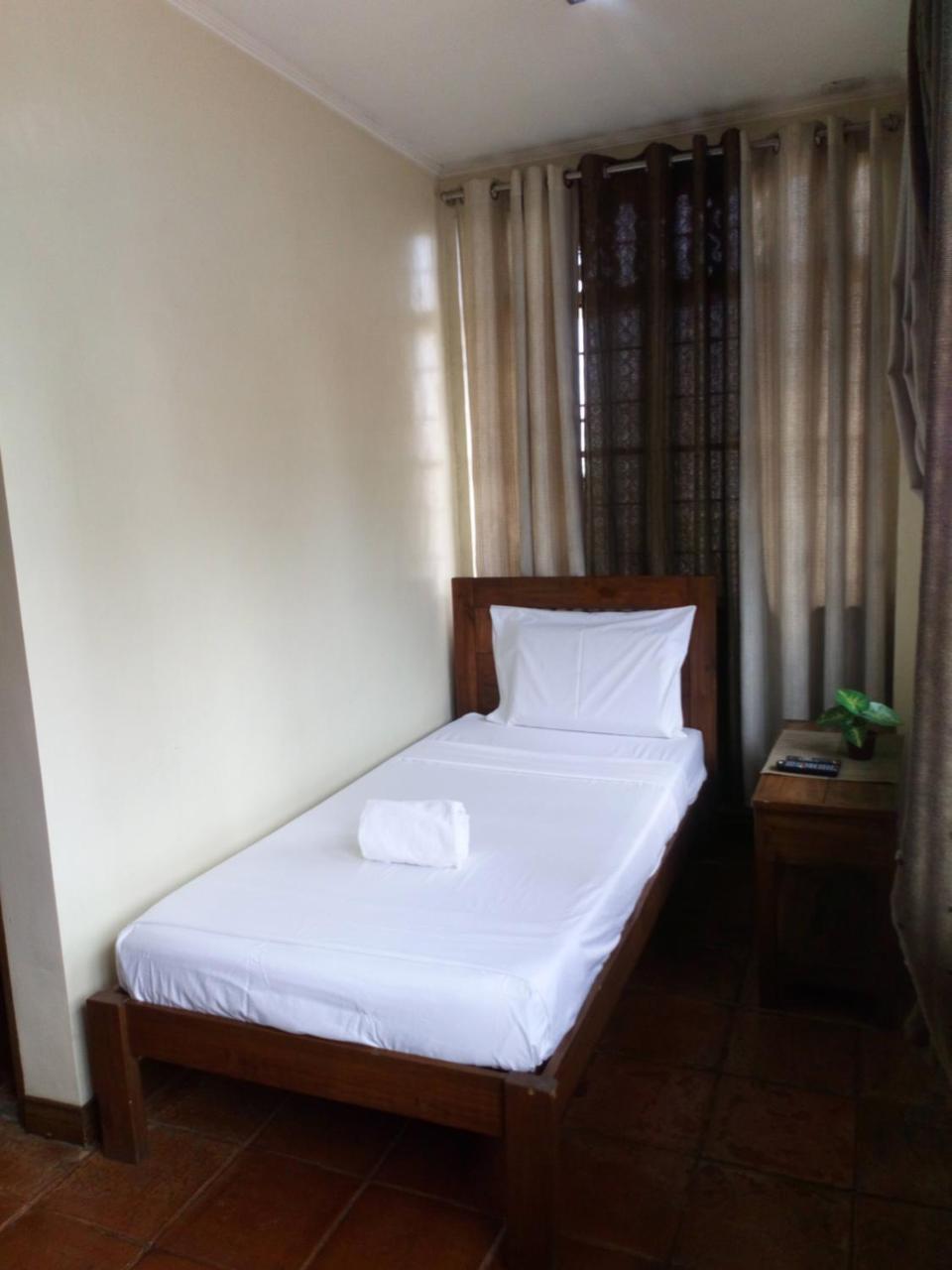 Makabata 2* Manila