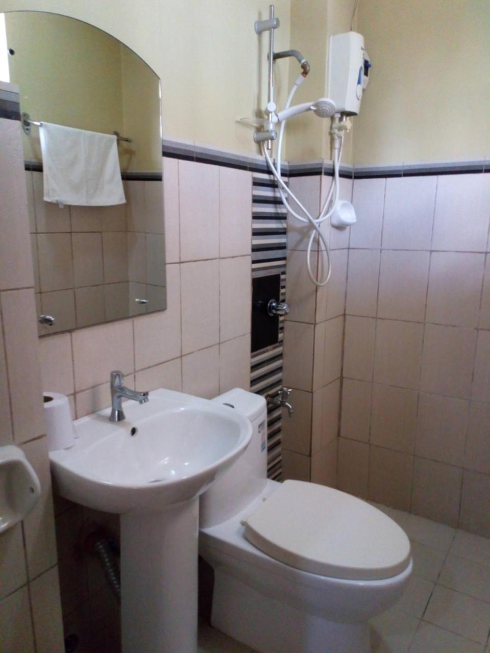 Guest house Makabata 2*