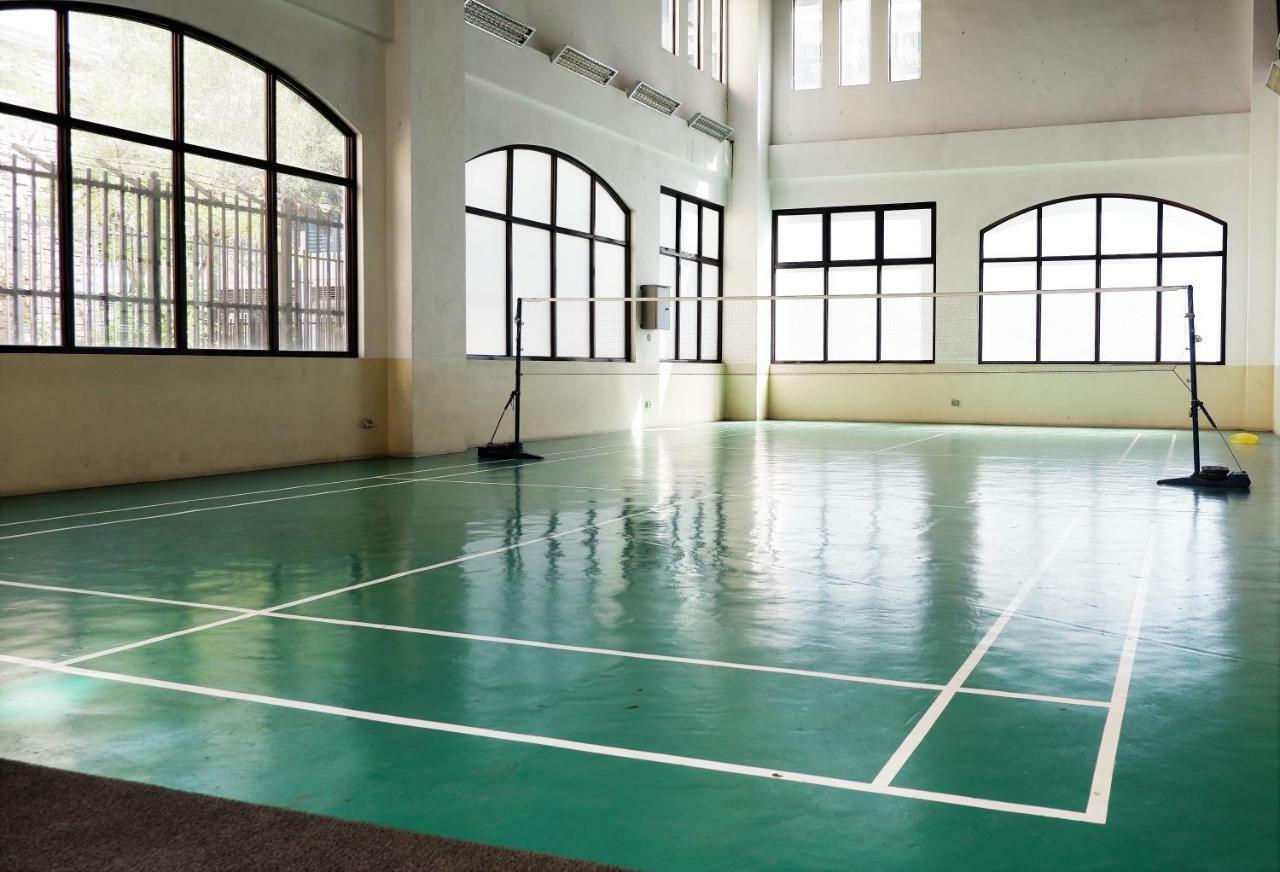 Sarasota Residential Apartment Manila