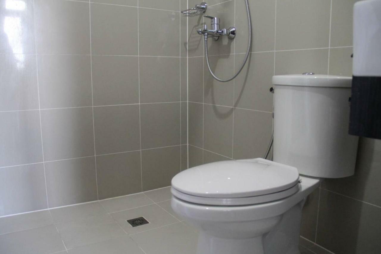 Cubao Manhattanheights Unit14k Tower D, Studio Apartment Manila