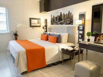 1632 Hostel *