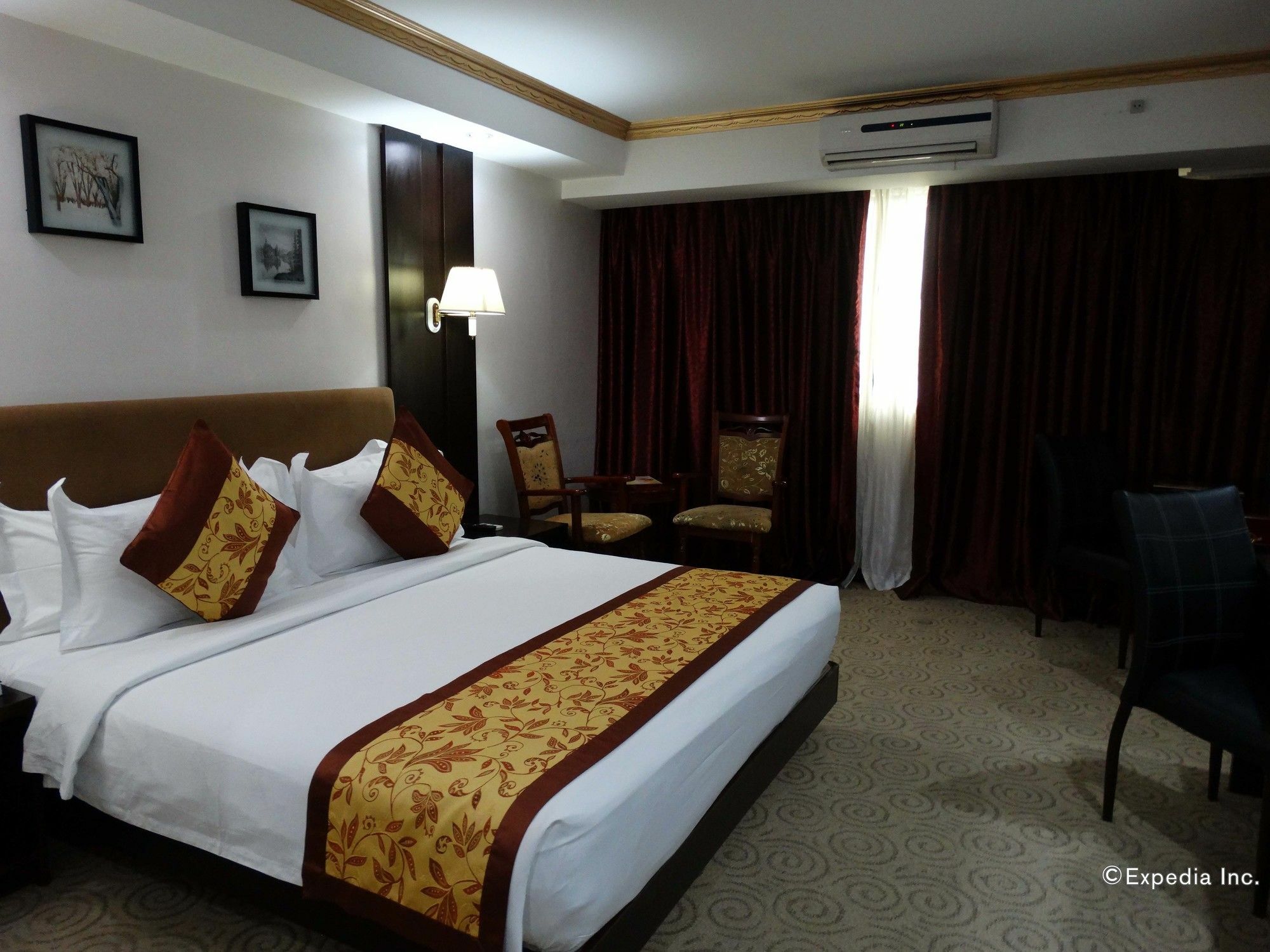 Hotel Lido De Paris 4*