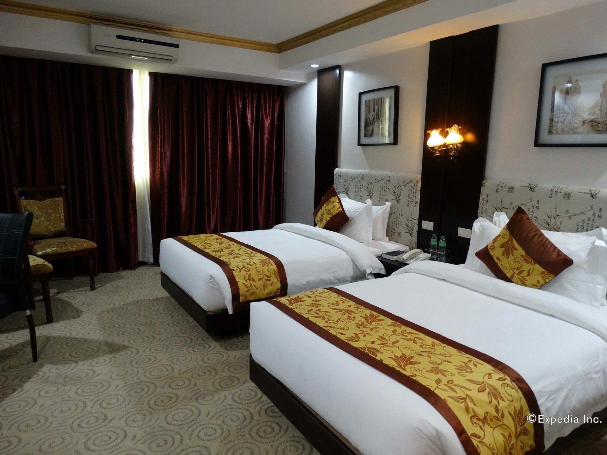 Lido De Paris Hotel 4*