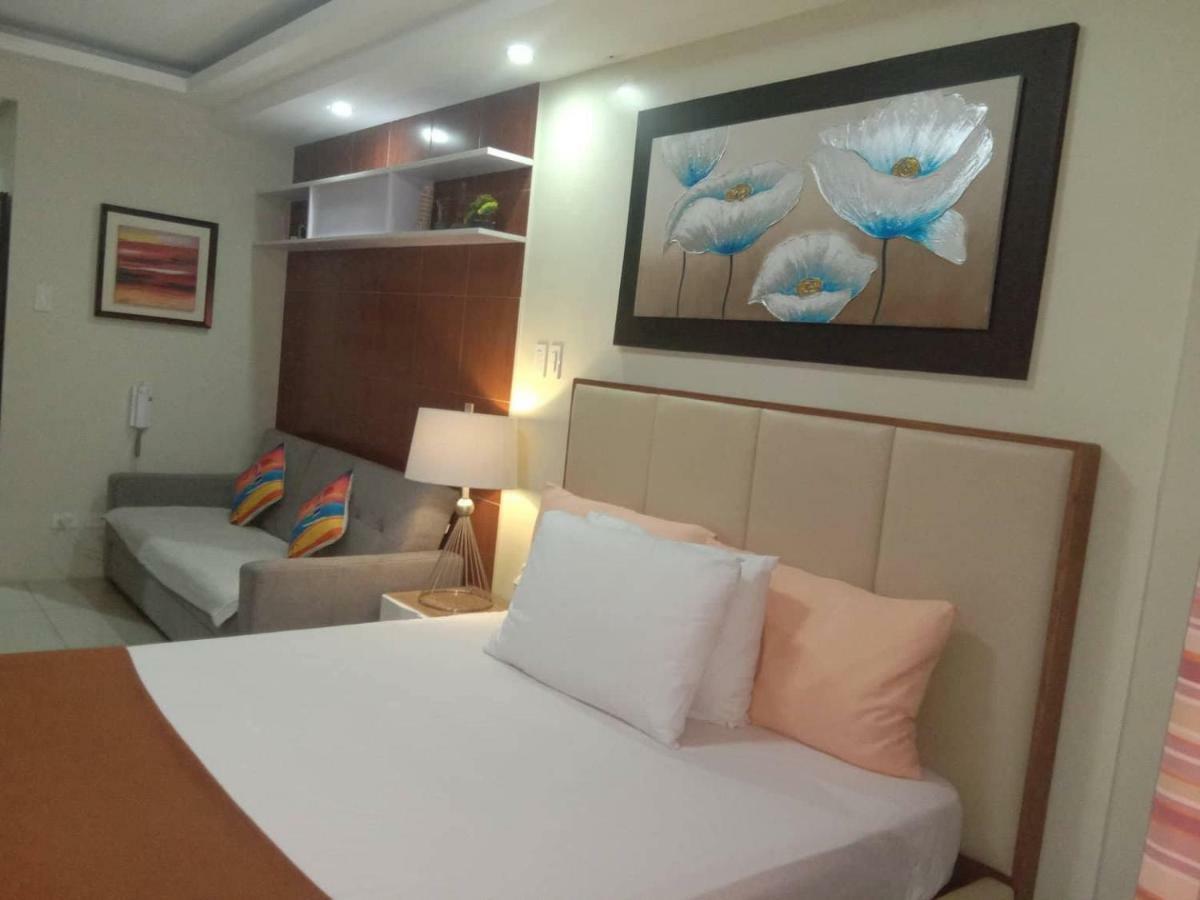 Rlr At Shell Residences Apartment Manila